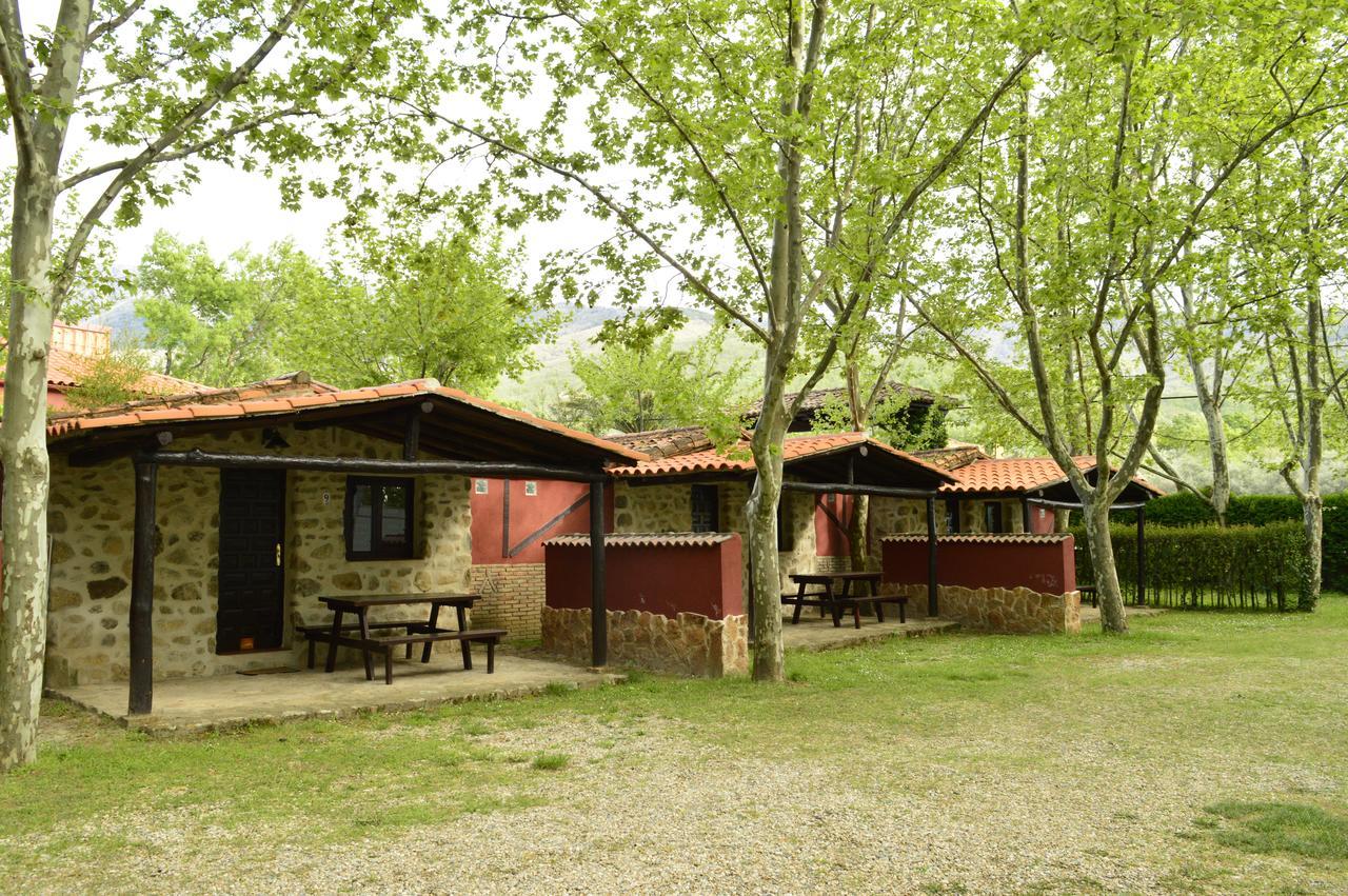 Camping El Pinajarro Hervás Eksteriør billede